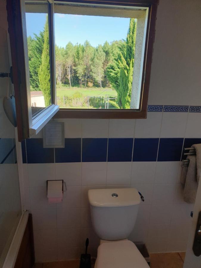 Chez Louis Gites Fumel Exteriör bild